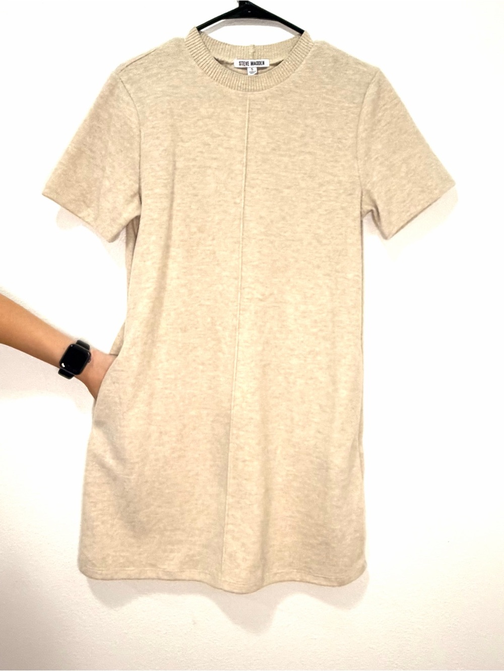 Steve Madden Beige Short Sleeve Knit Mini Dress